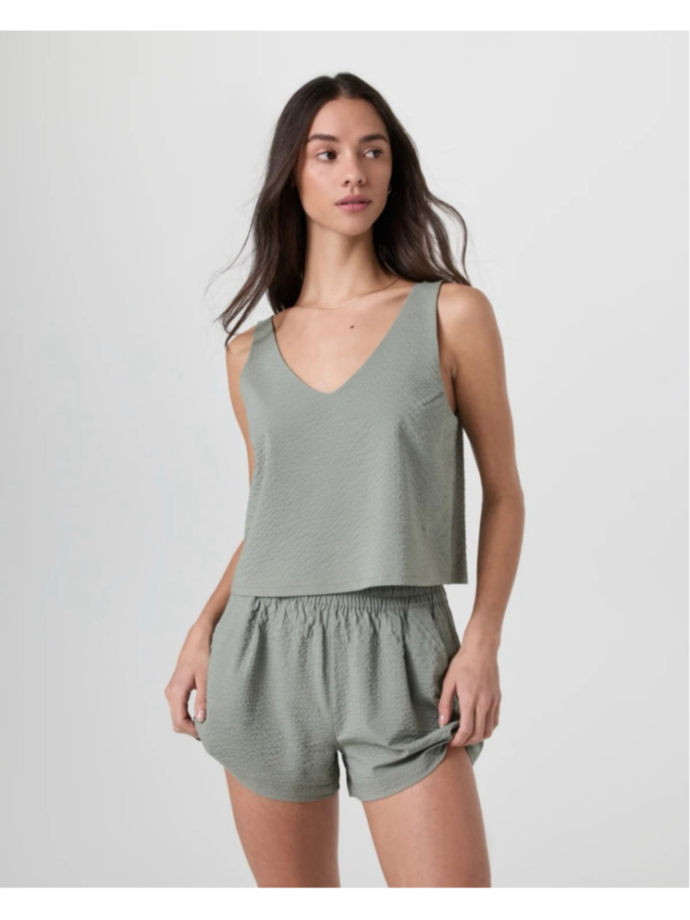 Women's Vuori Villa Textured Crop Tank M and Matching Shorts L Laurel Green - Picture 1 of 13